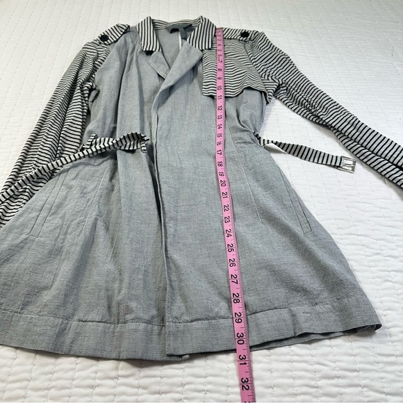 Theonne Striped Gray and Black Trench Coat Size M - Picture 4 of 10